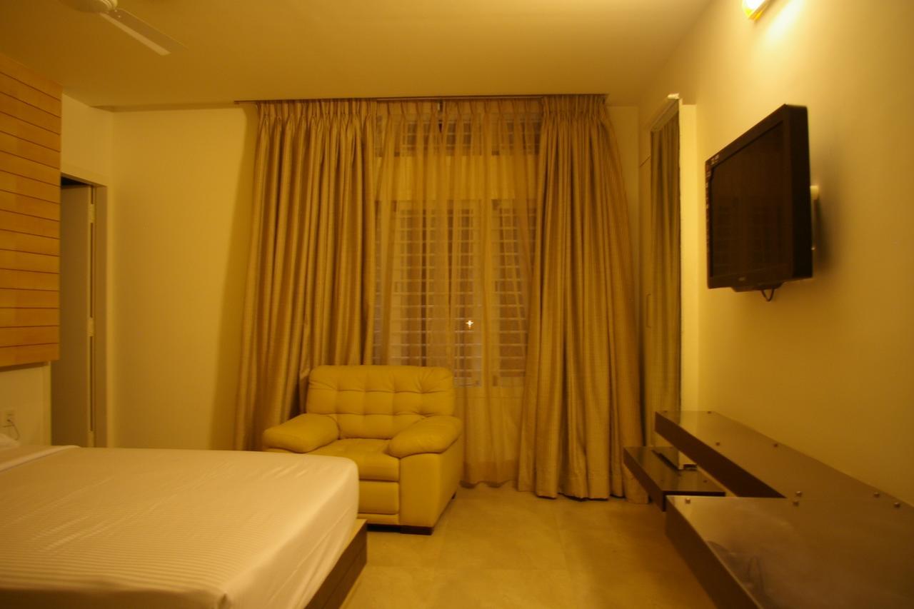 Roseline Suites バンガロール エクステリア 写真