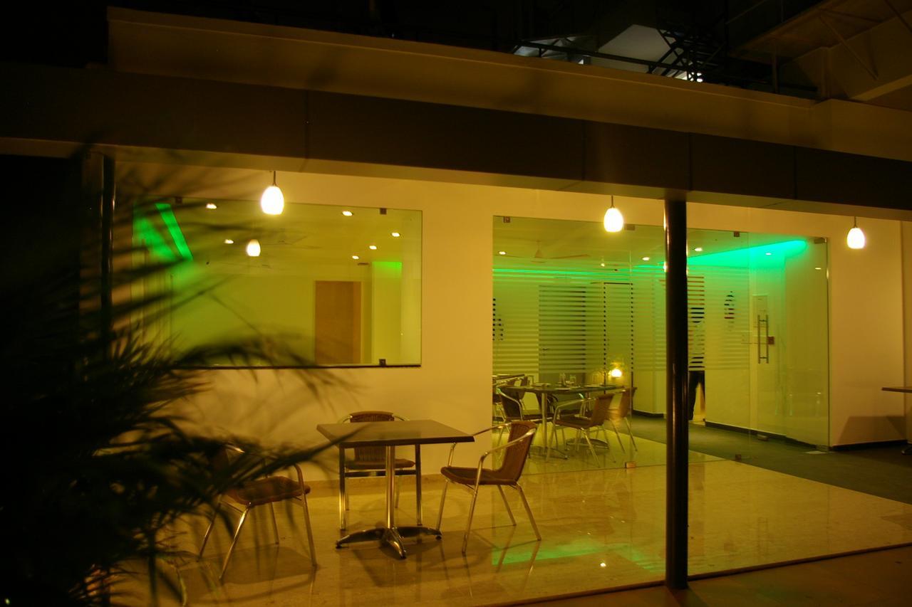 Roseline Suites バンガロール エクステリア 写真