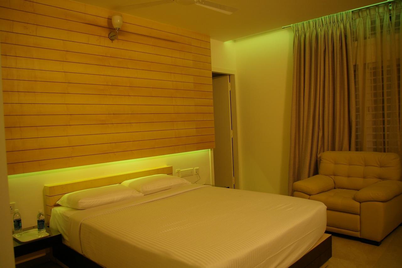 Roseline Suites バンガロール エクステリア 写真